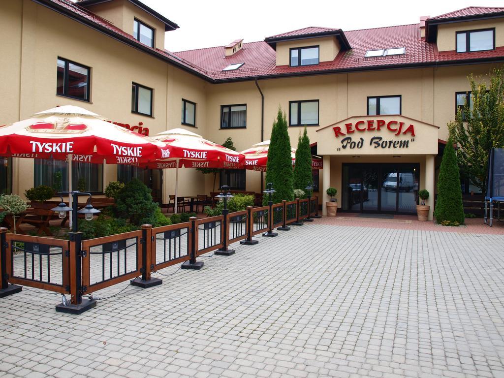Zajazd Pod Borem Glogow Malopolski Exterior photo